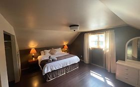 Blaeberry Valley Vacation Rentals